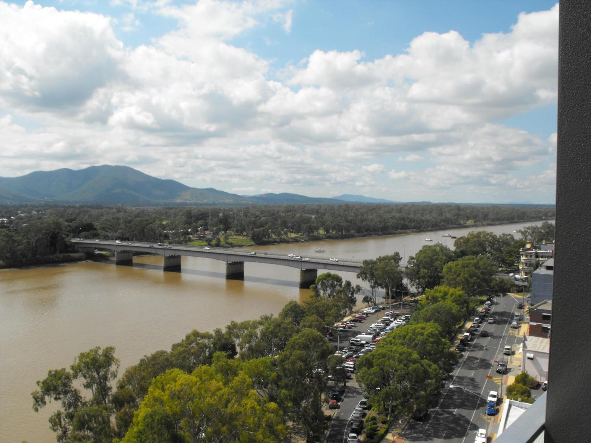 โรงแรมเอดจ์ อพาร์ตเมนท์ ร็อคแฮมป์ตัน ภายนอก รูปภาพ